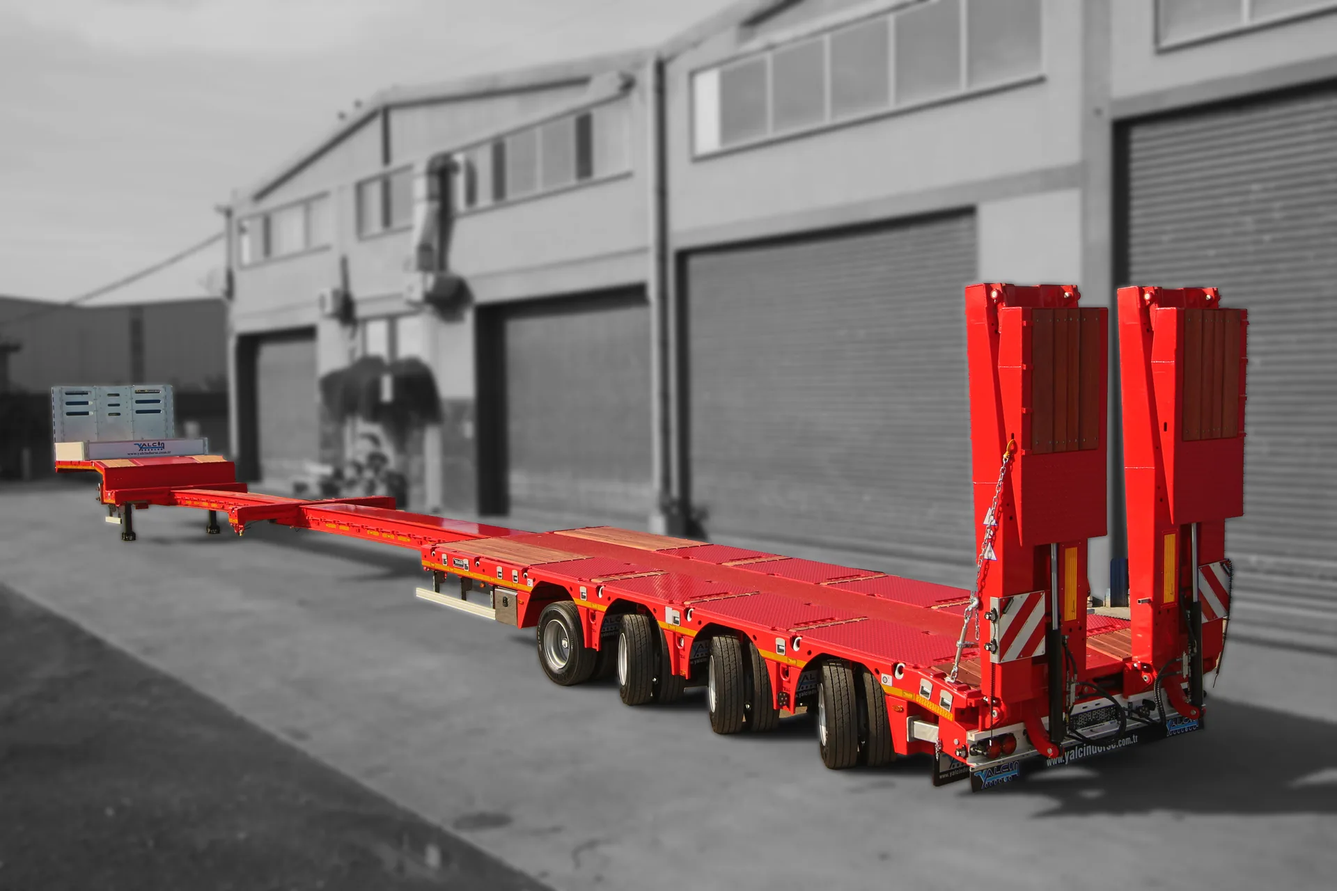 8-Axle Hydraulic Steered Lowbed Semi-Trailer